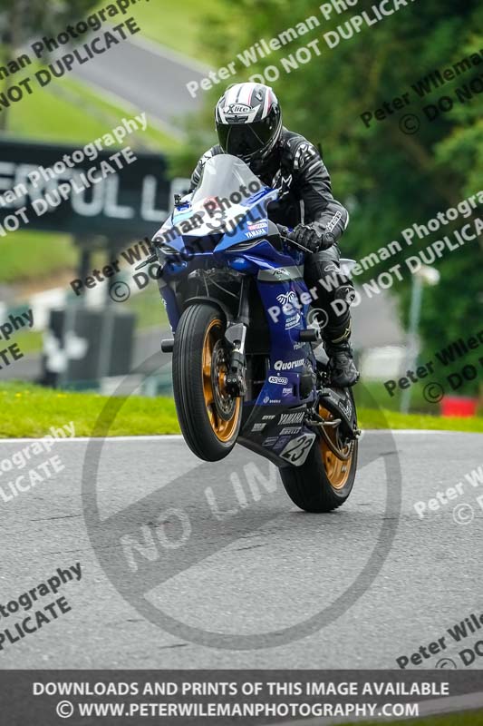 cadwell no limits trackday;cadwell park;cadwell park photographs;cadwell trackday photographs;enduro digital images;event digital images;eventdigitalimages;no limits trackdays;peter wileman photography;racing digital images;trackday digital images;trackday photos